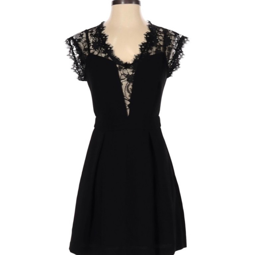 BCBGeneration size 2 lacy black cocktail dress